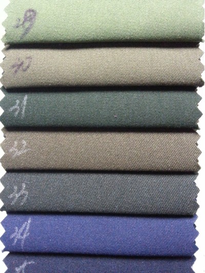 XTS 時裝面料 斜紋酷絲棉 100%滌 150CM A805 細節-5